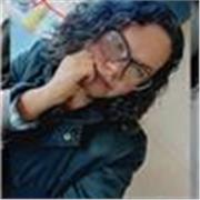 Soy Licenciada en Educación Integral con más de 12 años de servicio en el país de dónde provengo.