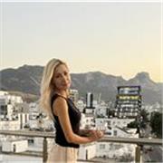 I give private dance lessons for kids. From 3 till 16 years old. Good experience work with the kids