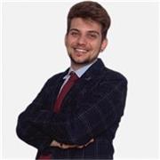 Ragazzo italiano di 26 anni diplomato in lingue e commercio internazionale, ex Responsabile post vendita ufficio commerciale estero (Germania). imp artisce ripetizioni di lingua TEDESCA (da livello A1 a livello B2/C1). la lezione si divide in una parte te