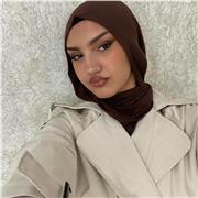 I can provide private one to one lessons in English/biology. I have completed my alevels in English, biology and psychology.