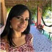 Administradora de empresas bilingüe con diploma de High School, inglés nativo norteamericano, además soy educadora infantil 