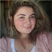 Je peux enseigner le français, ainsi apporter du soutien dans l'ensemble des matières