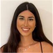 Estudiante de Administración de Empresas en inglés, con formación en Bachillerato Científico, ofrezco clases particulares.