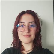 Bilingue anglais, en cours de préparation du TOEIC. Je peux aider pour du niveau primaire, collège et lycée