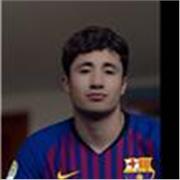 Estudiante de humanidades con capacidad de enseñar gramática española, lengua 