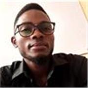 Professeur de mathématiques avec 3 ans d'expérience, donne cours à des élèves du collège et du lycée