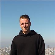 Mi chiamo Francesco Zanichelli e sono nato il 5 novembre del 1996 a Parma. Nel 2017 ho iniziato il mio percorso universitario alla Libera Accademia di Belle Arti (LABA) di Rimini, frequentando il corso di Graphic Design. 
Qui ho approfondito le mie conos