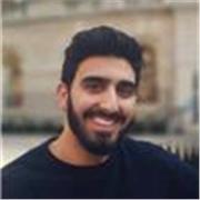 King's medical student teaching biology, chemistry and physics