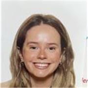 Estudiante de último año del grado en Biomedicina, con experiencia internacional en Suiza y formación en Cataluña.