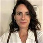 Insegnante per aiuto compiti, matematica, italiano, storia, geografia