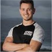 Entrenado Personal y Coach Online para adultos que quieren recuperar su confianza, energía y transformar su cuerpo