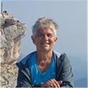 J ai une grande expérience dans la formation et suis passionnée par la transmission et l acquisition de l autonomie personnelle 