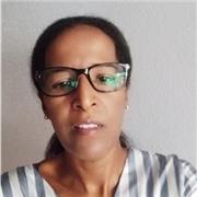 Profesora de árabe y español para extranjeros con más de 10 años de experiencia