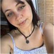 Profesora de Latin y Griego para secundaria y bachillerato.