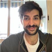 Profesor de matemáticas y física, clase para estudiantes de grado y posgrado