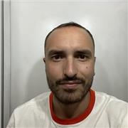 Ciao! Ho molta esperienza con bambini e ragazzi e pronto ad aiutarli nel loro percorso!