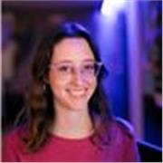 Profesora con nivel nativo (C1) de catalán apta para niveles básicos.