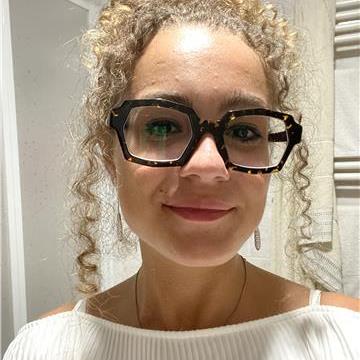 Maria