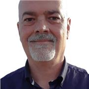 Diplomado en Dirección Cinematográfica por la Escuela Superior de Arte de Madrid. Alumnos que quiera adentrarse profesionalmente