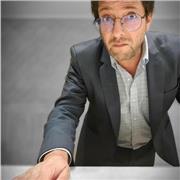 Communicologist and journalist offers Spanish lessons for foreigners. Formal and technical Spanish