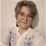 Noemi – die ideale Ungarisch- Rumänischlehrerin für dich.
