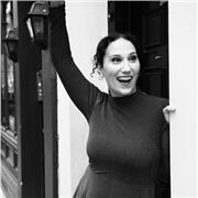 Professora de inglés enseñando para today's las edades