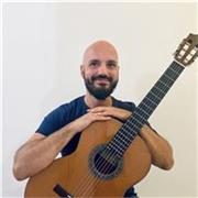 Lezioni di CHITARRA elettrica, acustica, classica a Firenze RIFREDI, in presenza o online. Molta Esperienza con i Bambini