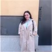 Profesora de apoyo de historia, literatura, filosofía y música