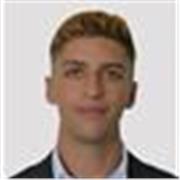 Studente di ingegneria meccanica impartisce lezioni di matematica e altre materie su richiesta a studenti di superiori e medie