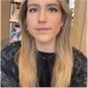 Journaliste diplômée de 21 ans, bac mention bien obtenu en 2022, propose cours de français à Valence, à domicile ou en ligne.