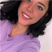 Profesora de primaria imparte todas las asignaturas (incluido inglés)