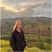 Profesora escocesa nativa, 11 años de experiencia. Clases online.
