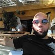 Profesor titulado en español con conocimientos de inglés, con más de 3 años de experiencia en clases online a extranjeros