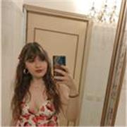 Studentessa diplomata al liceo classico offre ripetizioni di latino, italiano e inglese a studenti di elementari, medie, superiori
