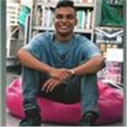 Profesor de matemáticas y estudiante de ingeniería en sistemas