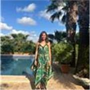 Licenciada en derecho y ADE. Experiencia multinacional en España y Australia. 