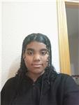 Soy una chica que se le dan muy bien las matemáticas y la química y puedo ayudar muy bien a los niños con lo que necesiten. 