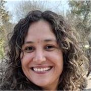 Profesora titulada en química con más de 10 años de experiencia