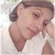 Con la escritura, lectura, dictados, poemas, cuentos y
