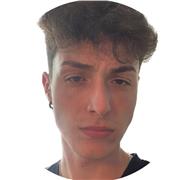 Profesor de español nativo, me emprendo recientemente en este mundo. Dispuesto a enseñar español a extranjeros que quieran aprender. Me considero una persona amable, responsable, organizada y paciente.