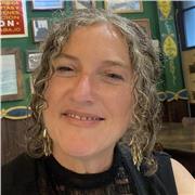 35 years experience teaching, examining and leading in French, Spanish and EFL in UK schools and universities.