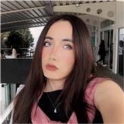 Maestra de Inglés para niños y adolescentes