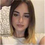 Profesora de inglés desde primaria hasta 4º ESO.