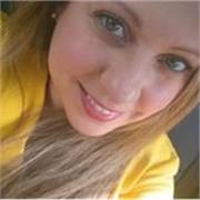 Profesora de apoyo, especializada en comunicaciones