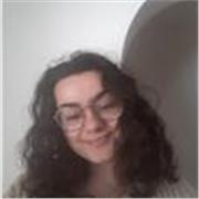 Estudiante del grado universitario de Estudios Ingleses con conocimiento para impartir clases a niños de todas las edades