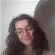 Estudiante del grado universitario de Estudios Ingleses con conocimiento para impartir clases a niños de todas las edades