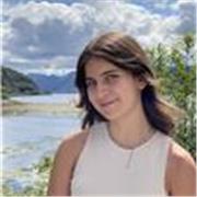 Profesora de inglés, matemáticas, lengua castellana y literatura, biología y geología, física y química