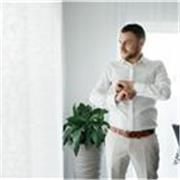 Deutsch als Muttersprache - auch in verschiedenen Dialekten ;) gerne für Jugendliche und Erwachsene 