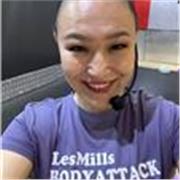 Online Personal Trainer für Erwachsene in Fitness, Krafttraining, Les Mills und Muay Thai