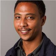 Experienced English and Math tutor helping adults master business communication